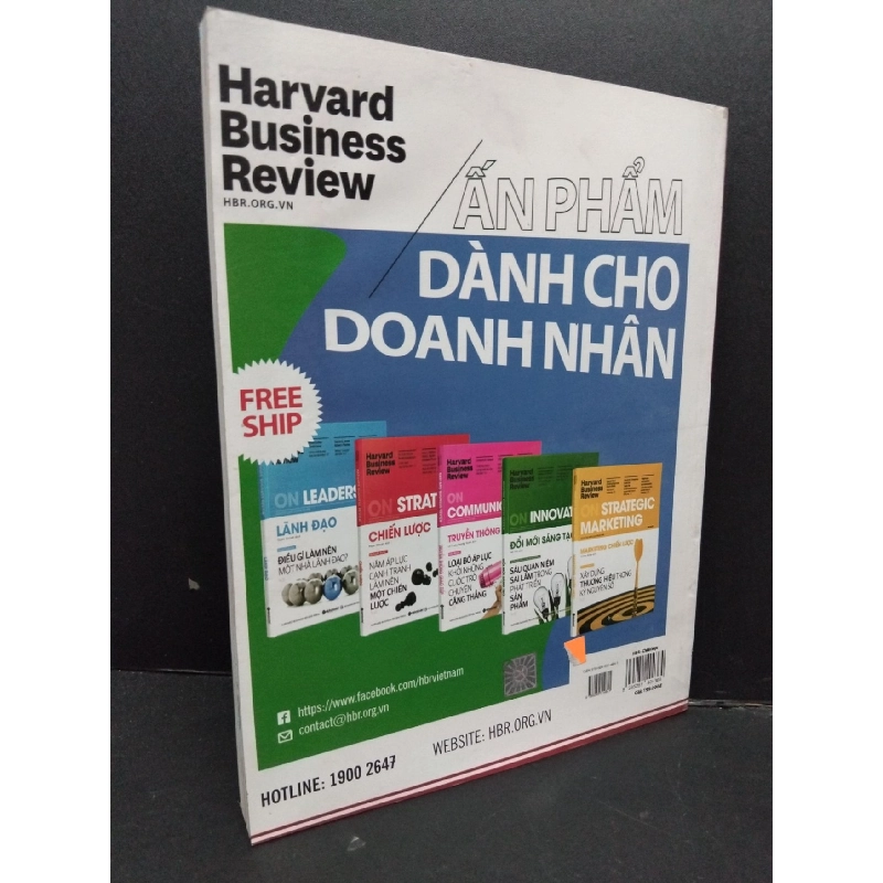 Chiến lược - Harvard Business Review mới 80% bẩn ố nhẹ 2018 HCM2809 Michael E. Porter KỸ NĂNG 916994