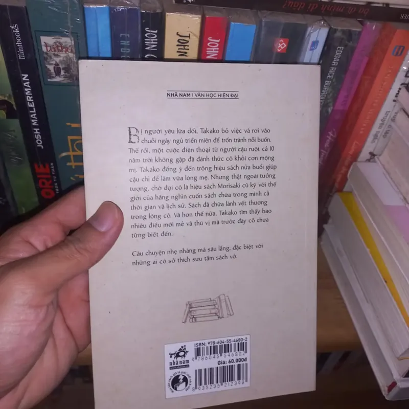 Những giấc mơ ở hiệu sách Morisaki 571182