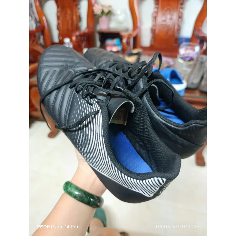 Giày bóng đá thể thao Nam  590989