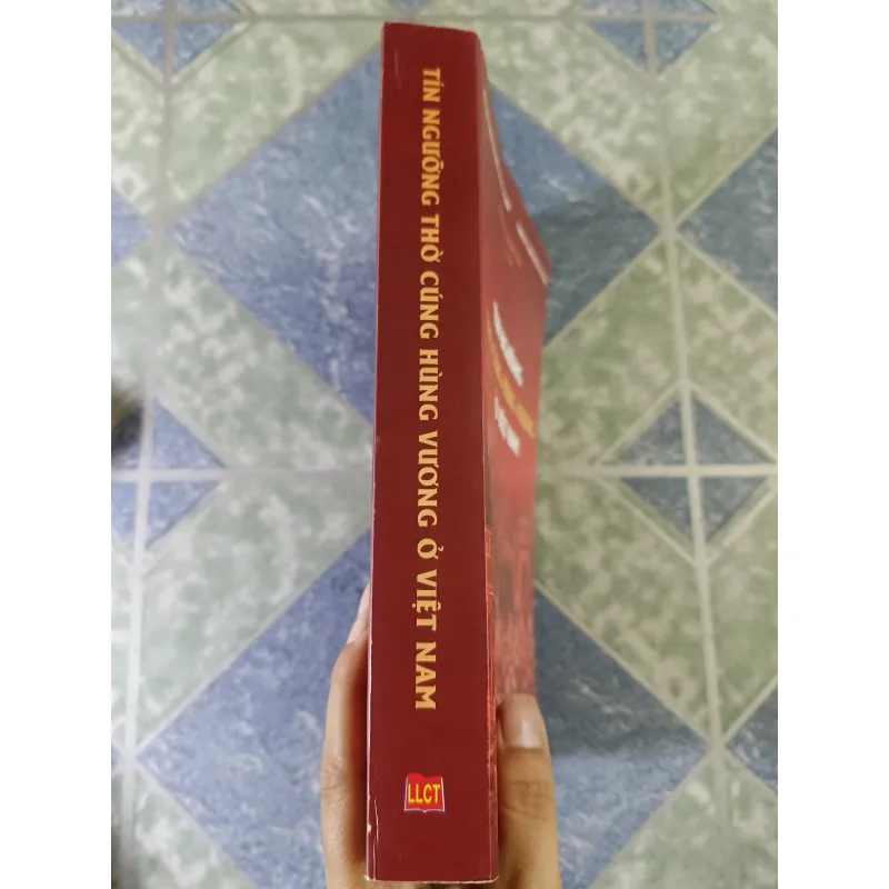 Tín ngưỡng thờ cúng Hùng Vương ở Việt Nam - Tạ Ngọc Tấn 751454