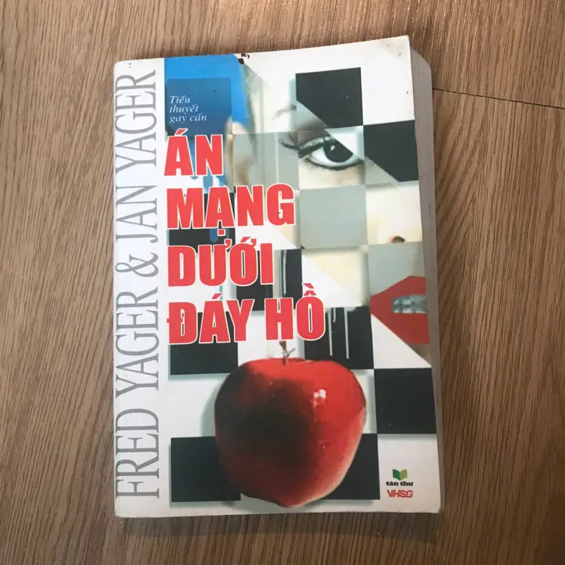 Án mạng dưới đáy hồ - Fred Yager & Jan Yanger 705244