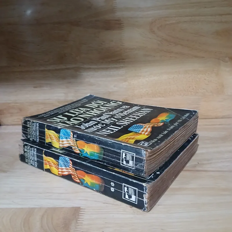 Sự Lừa Dối Hào Nhoáng - John Paul Vann Và Nước Mỹ Ở Việt Nam (Bộ 2 Tập) - Neil Sheehan 1010785