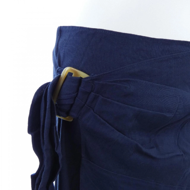 Vince Skirt - Hàng hiệu Authentic 820311