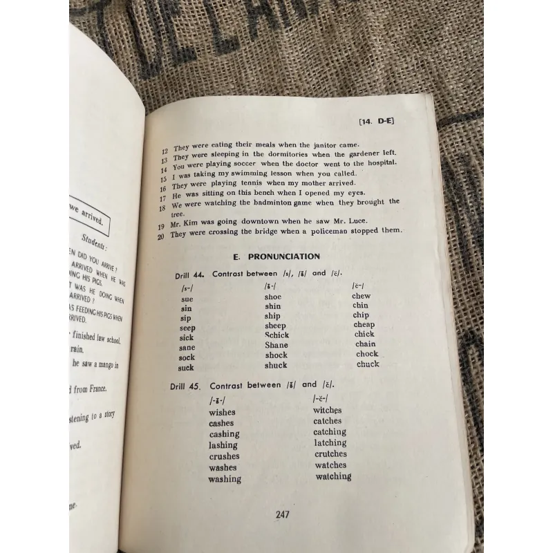 Anh ngữ đệ lục 2; 1966 1013122