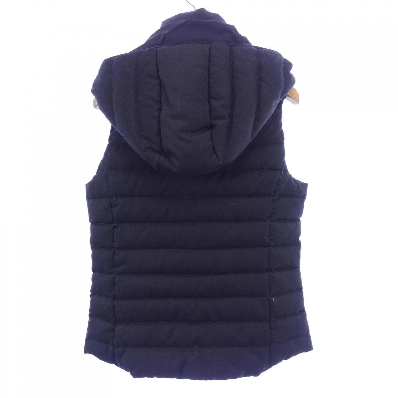 【Mã giảm giá】Áo gile TATRAS 643982