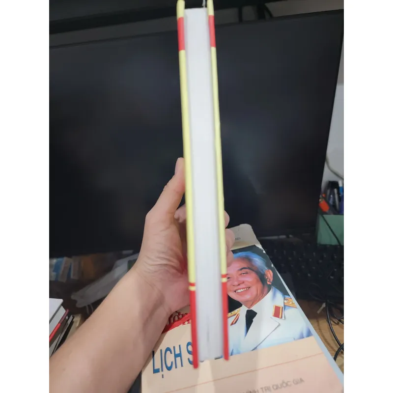 Lấy chính trị làm gốc trong xây dựng quân đội nhân dân Việt Nam  718673