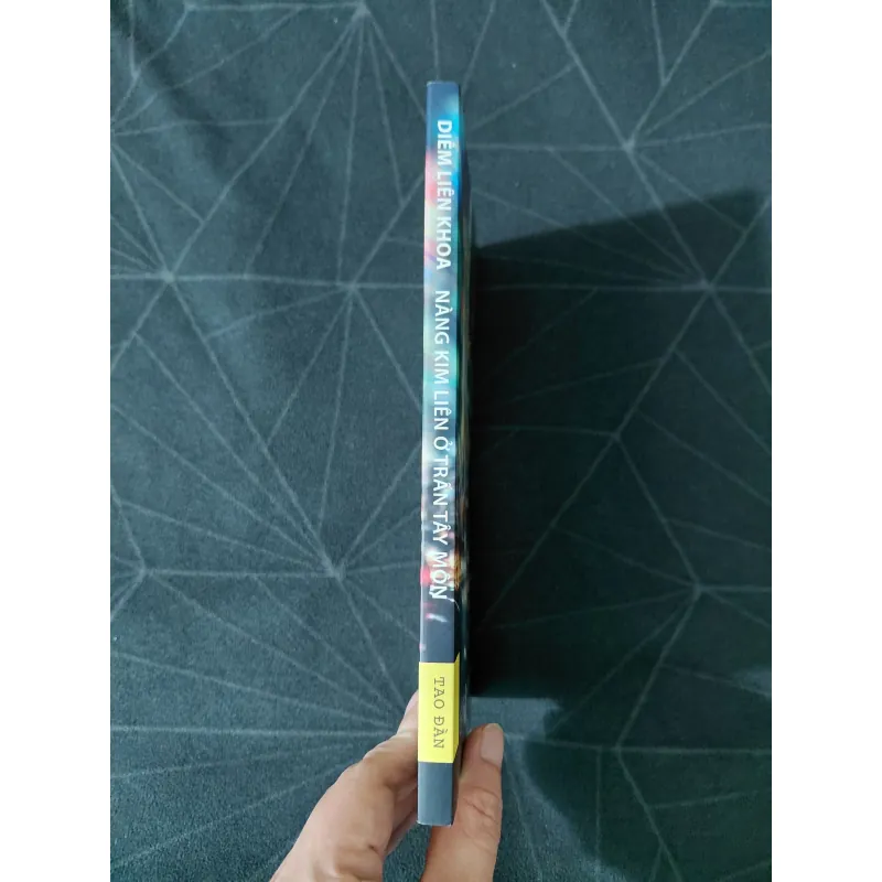 "Nàng Kim Liên ở trấn Tây Môn" - Diêm Liên Khoa 957791