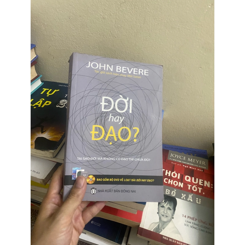 Sách đời hay đạo 308215