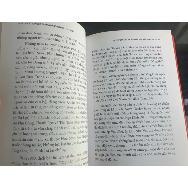 Sách Lịch Sử Đảng Bộ Phường Tân Thới Hiệp 1997-2010 - Nhà Xuất Bản Văn Hóa 697485