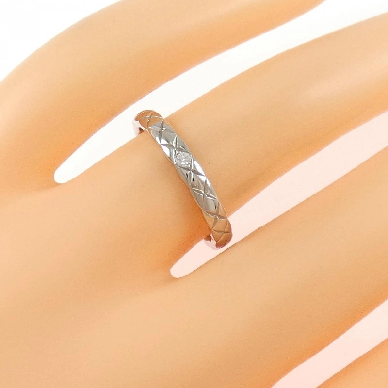 Nhẫn nhỏ Coco Crush của Chanel - Hàng hiệu Authentic 832399