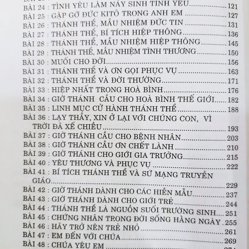 Thờ lạy Chúa -  gồm 50 bài Suy niệm trong giờ chầu Thánh Thể 🌻 571262