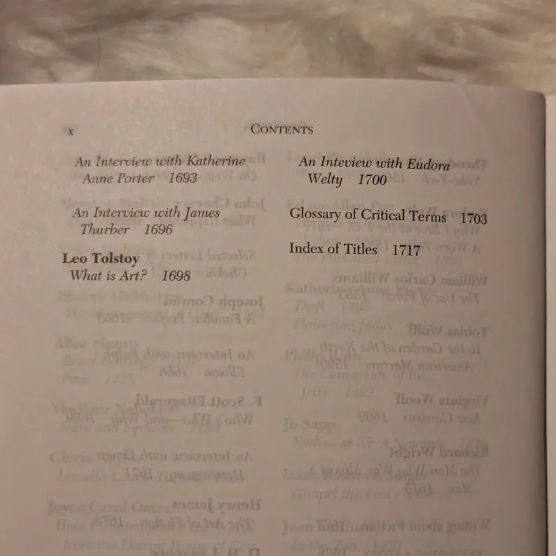 The Norton Anthology of Short Fiction (5th Edition) 782806