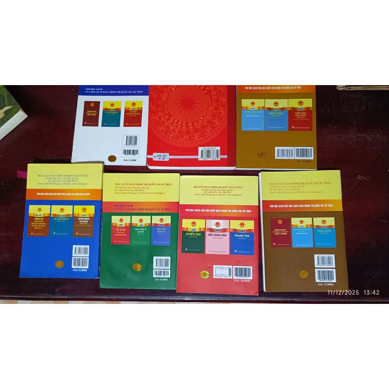 Combo 7 quyển sách Luật Việt Nam 694166