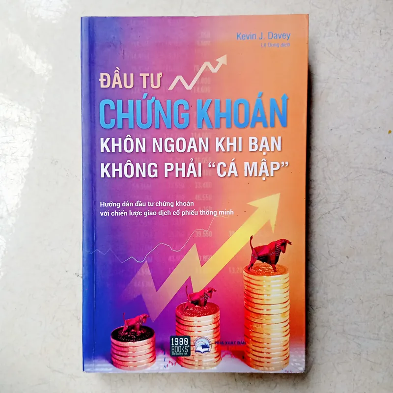 Đầu tư chứng khoán khôn ngoan khi bạn không phải "cá mập" 📚 696740