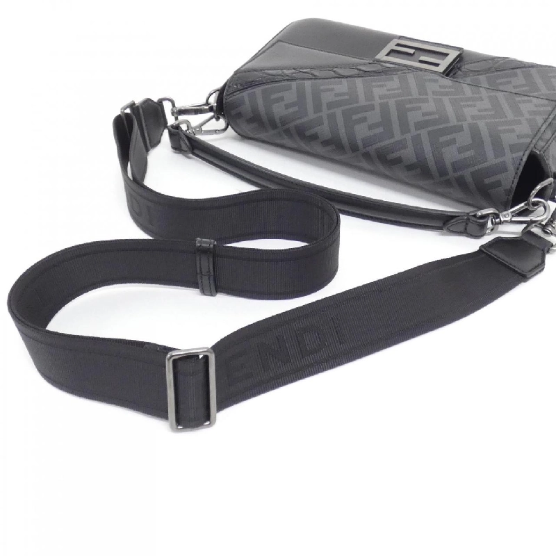 Túi xách vai Fendi SELERRIA Baguette 7VA572 ALWI 609619