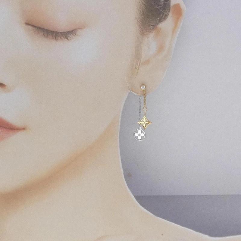 Bông tai Louis Vuitton Buckle Doreille Monogram Idylle - Hàng hiệu Chính hãng 665420