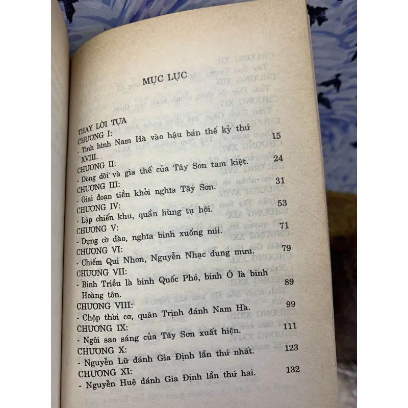 Tây Sơn Tam Kiệt - Trần Phương Hồ 925736