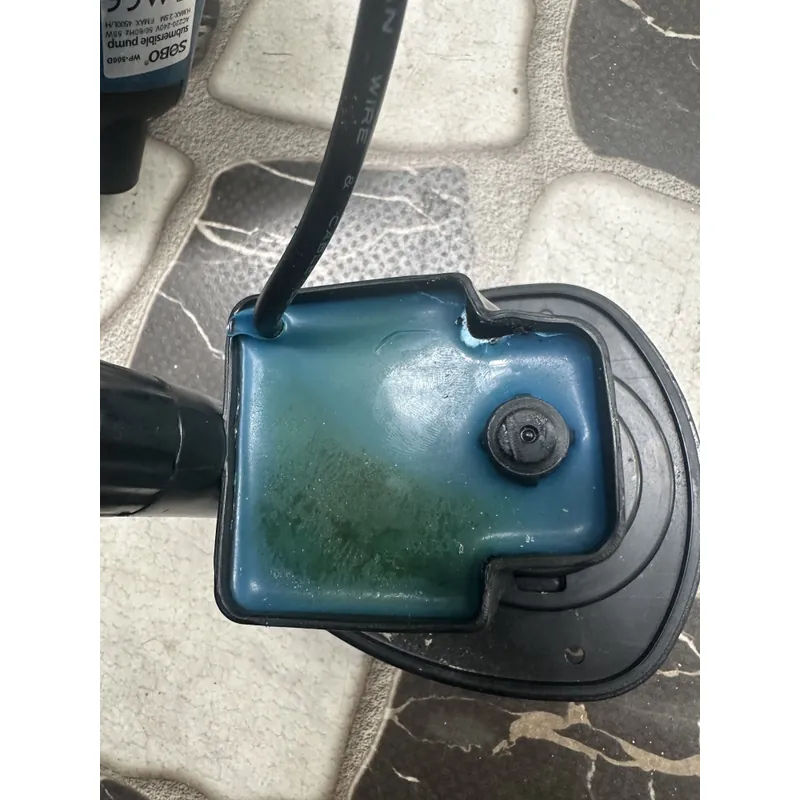 Bộ bơm Lọc Hồ Cá như hình im ru không hoạt động 695526