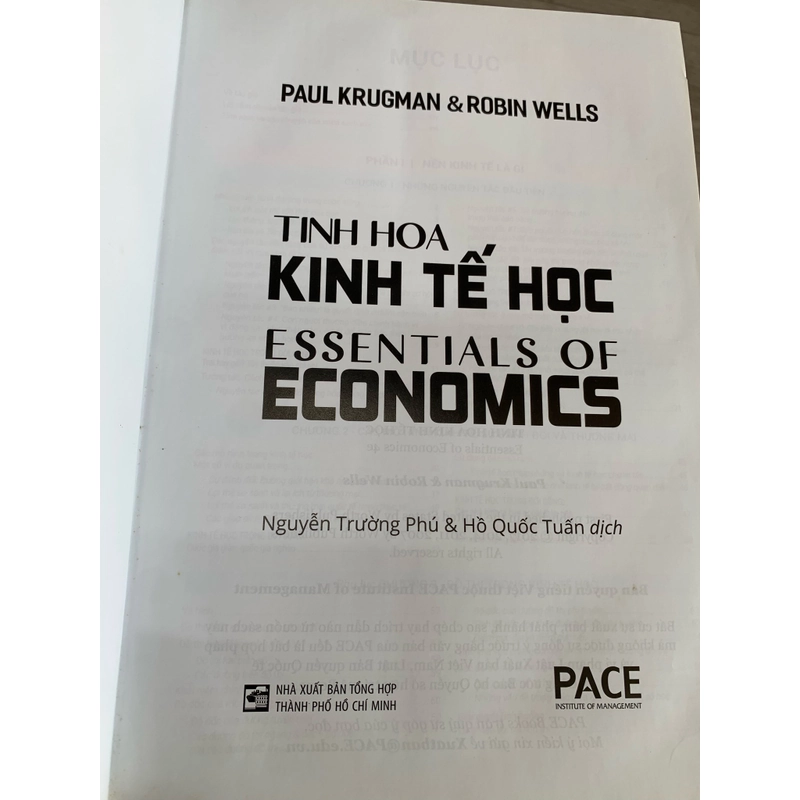 Tinh hoa kinh tế học. Bìa cứng. 8a2 529953