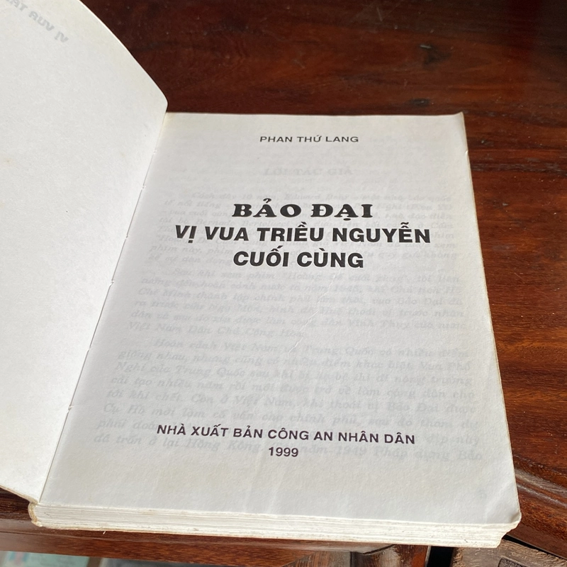 BẢO ĐẠI - VỊ VUA TRIỀU NGUYỄN CUỐI CÙNG (XB 1999) 470535