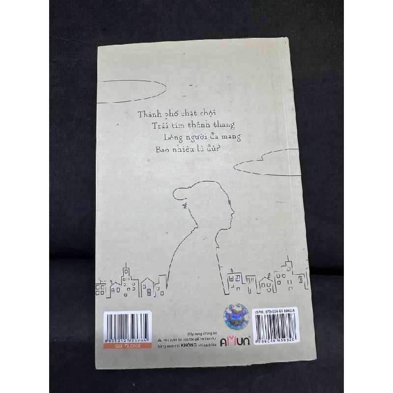 [Phiên Chợ Sách Cũ] Chạy Trốn Mặt Trời, Minh Nhật, 2017 1304 SBM 446108