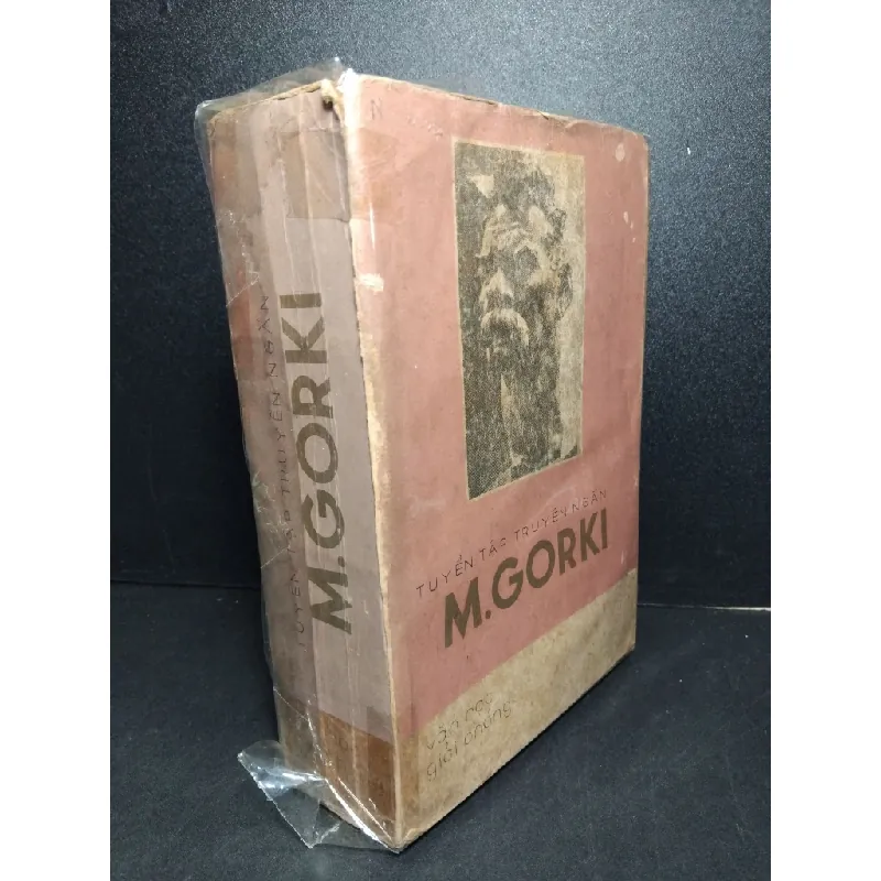 Tuyển tập truyện ngắn M.Gorki mới 60% bẩn bìa, ố vàng, tróc gáy, tróc bìa, có vệt nước 1977 M.Gorki HCM2603 VĂN HỌC 414661