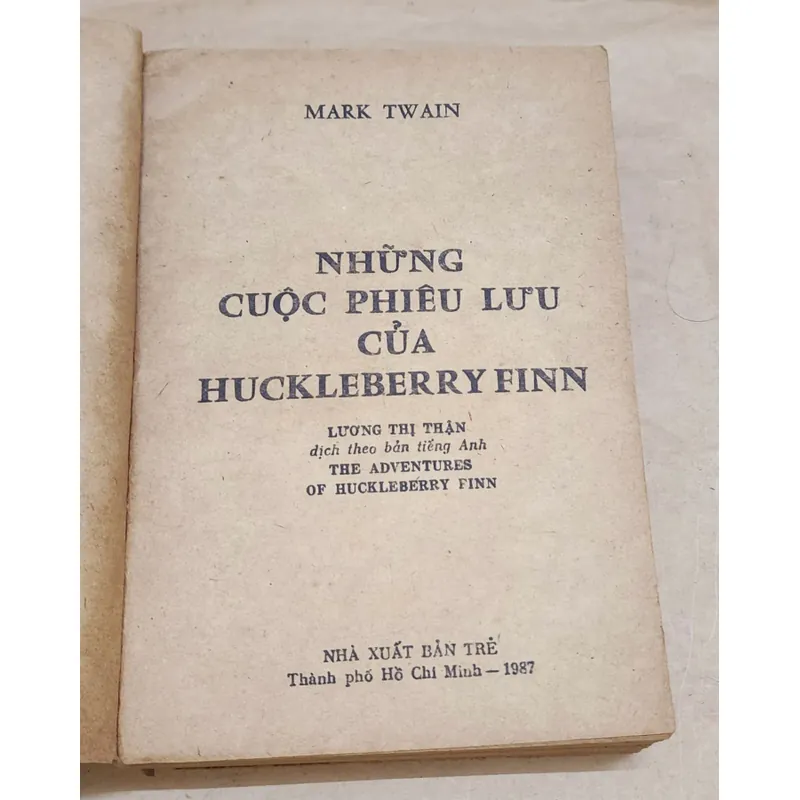 NHỮNG CUỘC PHIÊU LƯU CỦA HUCKLEBERRY FINN - Mark Twain  (tranh vẽ minh họa) 731846