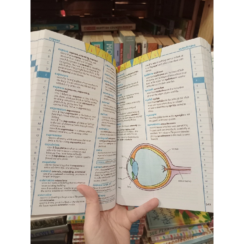 Primary Dictionary: Learn with words (Age 7+) 451987