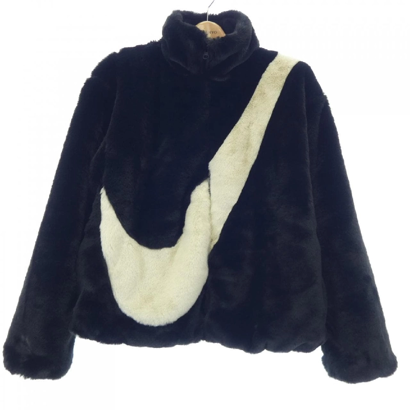 Áo khoác NIKE - Hàng hiệu Authentic 902318