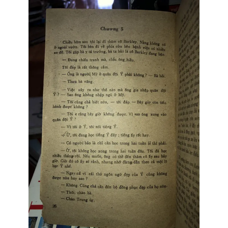 Giã từ vũ khí - E. He Ming Way 933478