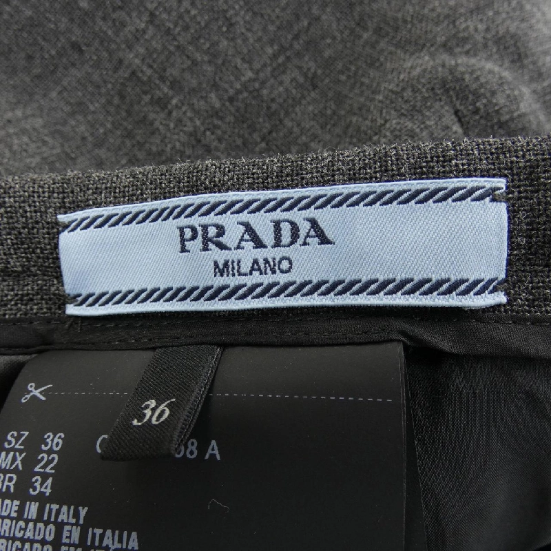 Váy xếp ly PRADA P147ZE SOOO 17N1 - Hàng hiệu Chính hãng 819636