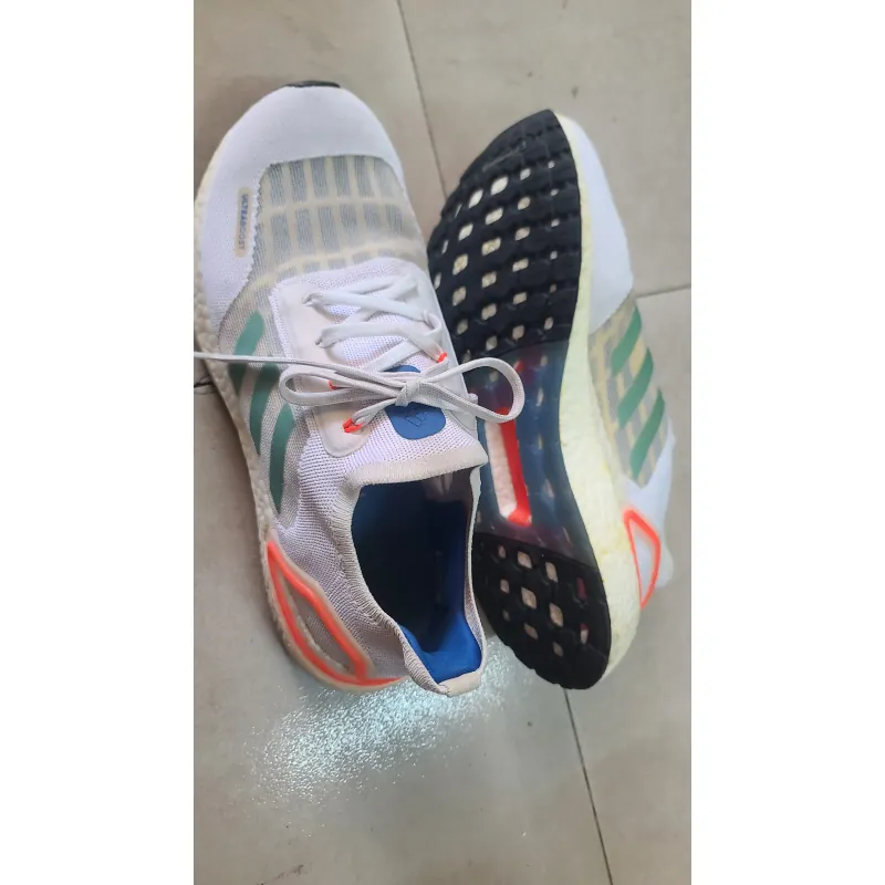 Giày thể thao chạy bộ Adidas UltraBoost màu Trắng xám phối cam 786968