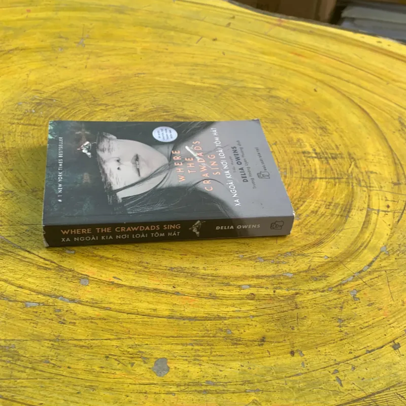 Xa ngoài kia loài tôm hát- DELIA OWWENS 783358