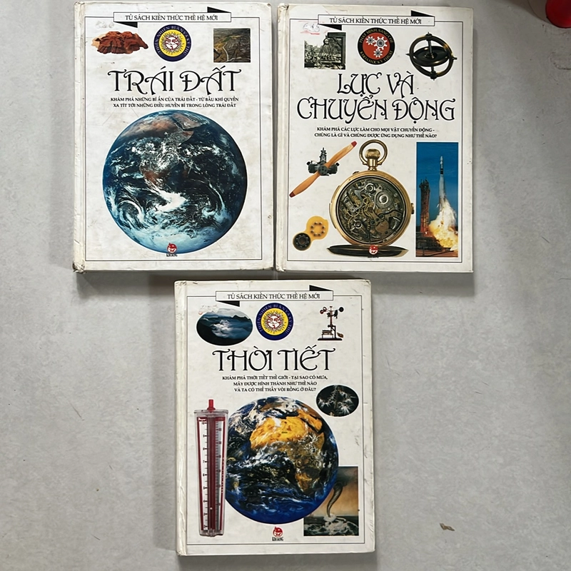 Tủ sách kiến thức thế hệ mới - Trái Đất - Thời tiết - Lực & Chuyển động (3 cuốn bìa cứng) 534241