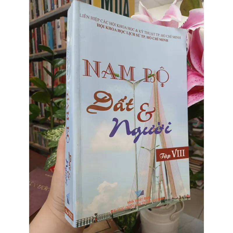 NAM BỘ ĐẤT & NGƯỜI TẬP VIII - Võ Văn Sen chủ biên 933326