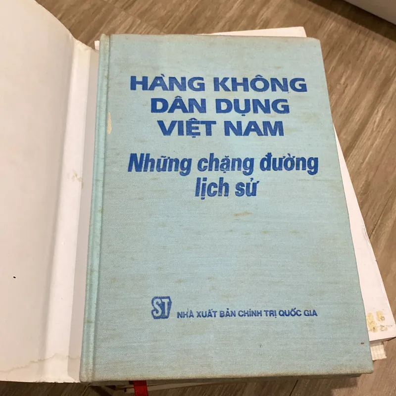 HÀNG KHÔNG DÂN DỤNG VIỆT NAM - NHỮNG CHẶNG ĐƯỜNG LỊCH SỬ (XB 1995) 575550