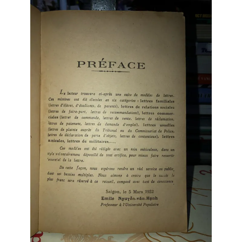 Modèle de lettres (Những kiểu mẫu thơ từ) 798894