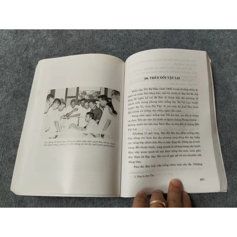 THƯ KÝ BÁC HỒ KỂ CHUYỆN - VŨ KỲ 700990