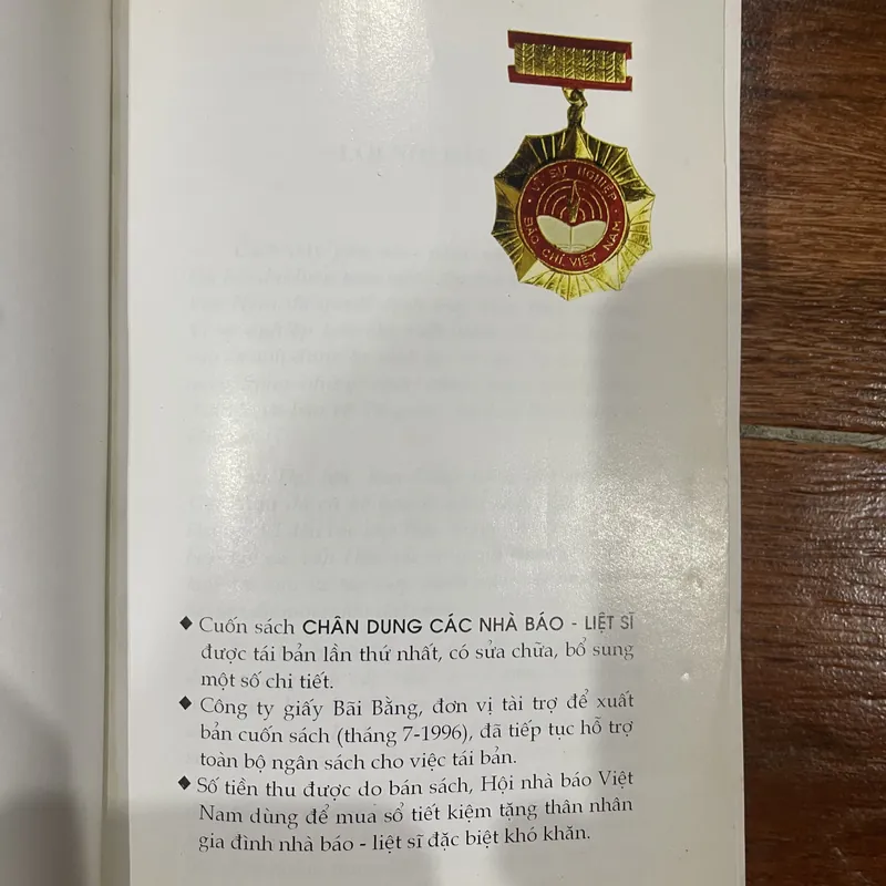 Chân dung các nhà báo liệt sĩ (9) 576417