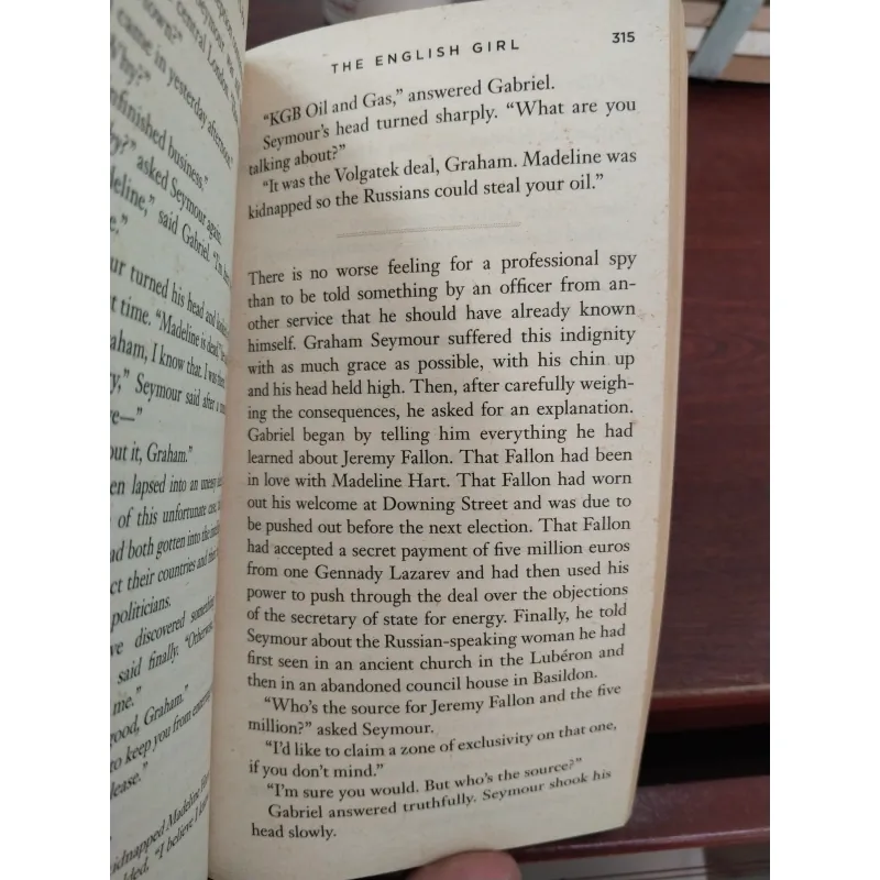 THE ENGLISH GIRL (CÔ GÁI NGƯỜI ANH) - DANIEL SILVA 957417