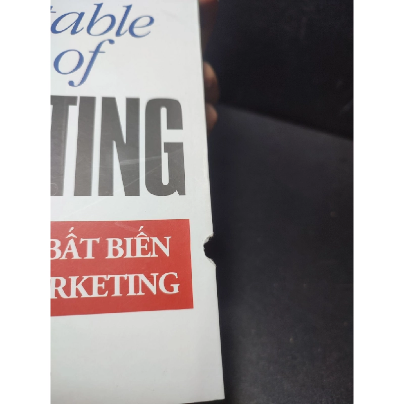 [59K/kg] 22 Quy Luật Bất Biến Trong Marketing Al Ries, Jack Trout 2021 mới 80% ố, lỗi trang, rách bìa HCM2301 kinh doanh 441329