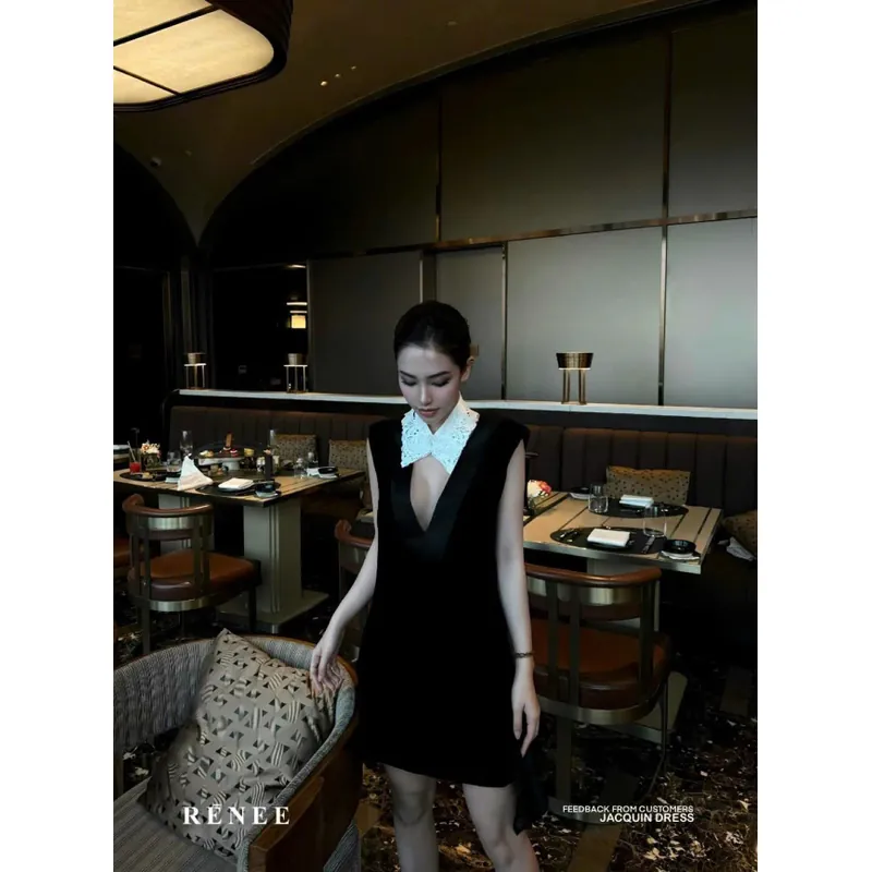 RÉNEE đầm cổ ren 726602