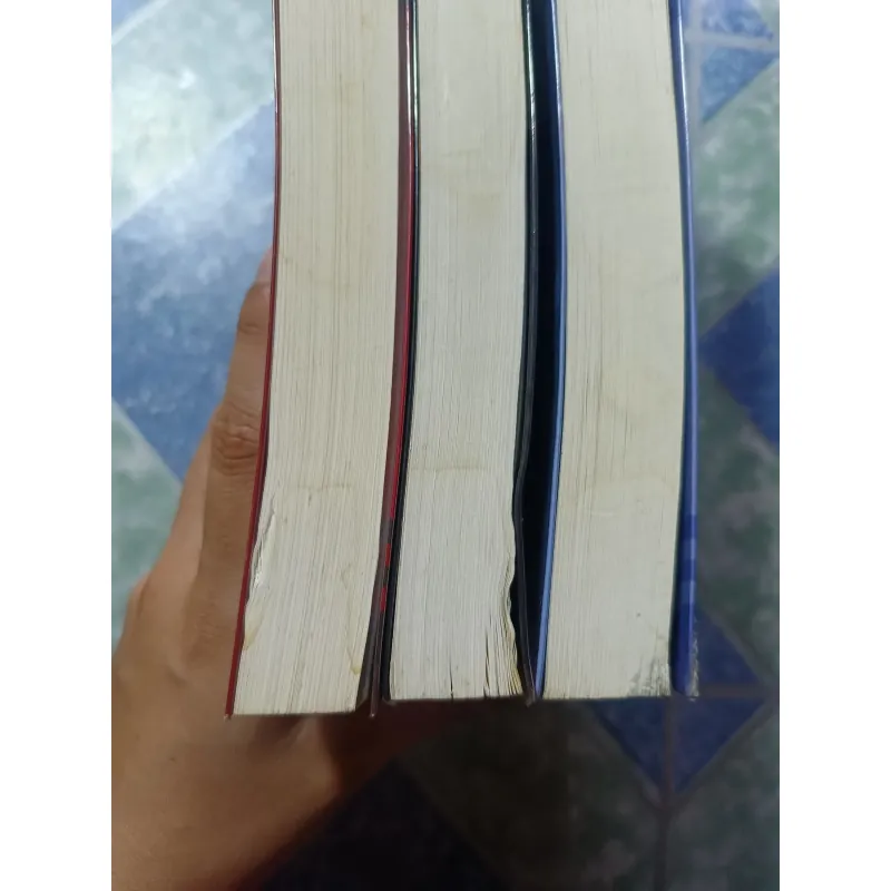 Đấu trường sinh tử ( 3 cuốn) - Suzanne Collins 993558