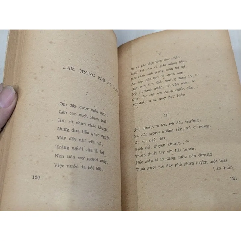 Thơ - Sóng Hồng 696052