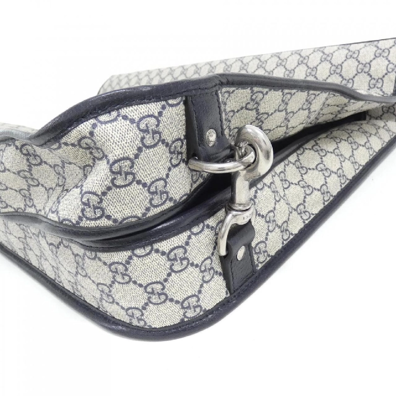 Gucci GUCCI SAVOY 700375 9C2SF Túi đựng đồ 614507