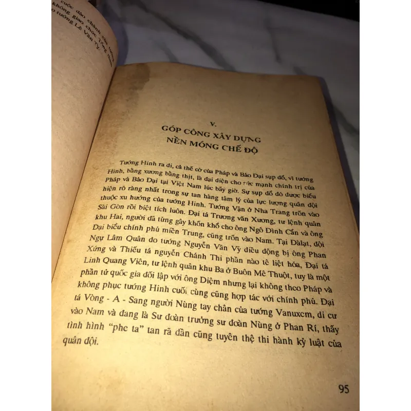 Tâm sự tướng lưu vong- Hồi Ký Hoành Linh- Đỗ Mậu 932761