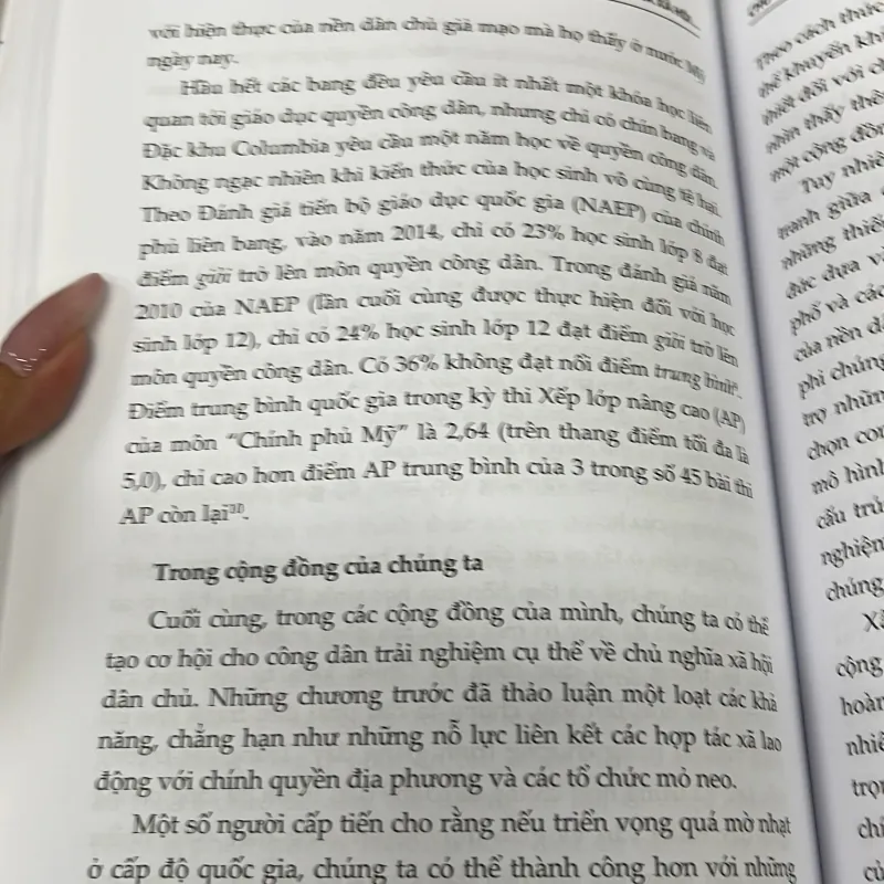 Nền Kinh Tế 99% bìa mền 996507