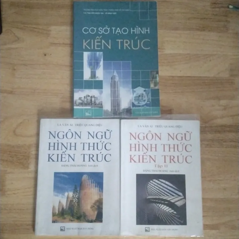 Thanh lý bộ 3 sách kiến trúc: Cơ sở tạo hình kiến trúc, Ngôn ngữ hình thức kiến trúc (cũ) 702724