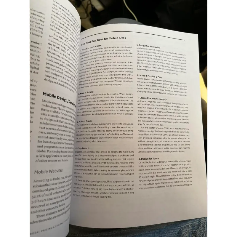 Graphic Artists Guild Handbook, 16th Edition: Pricing & Ethical Guidelines 1003273