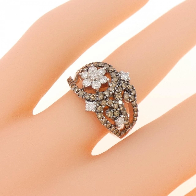 Nhẫn kim cương hoa K18WG/K18BG 0.64CT 672588